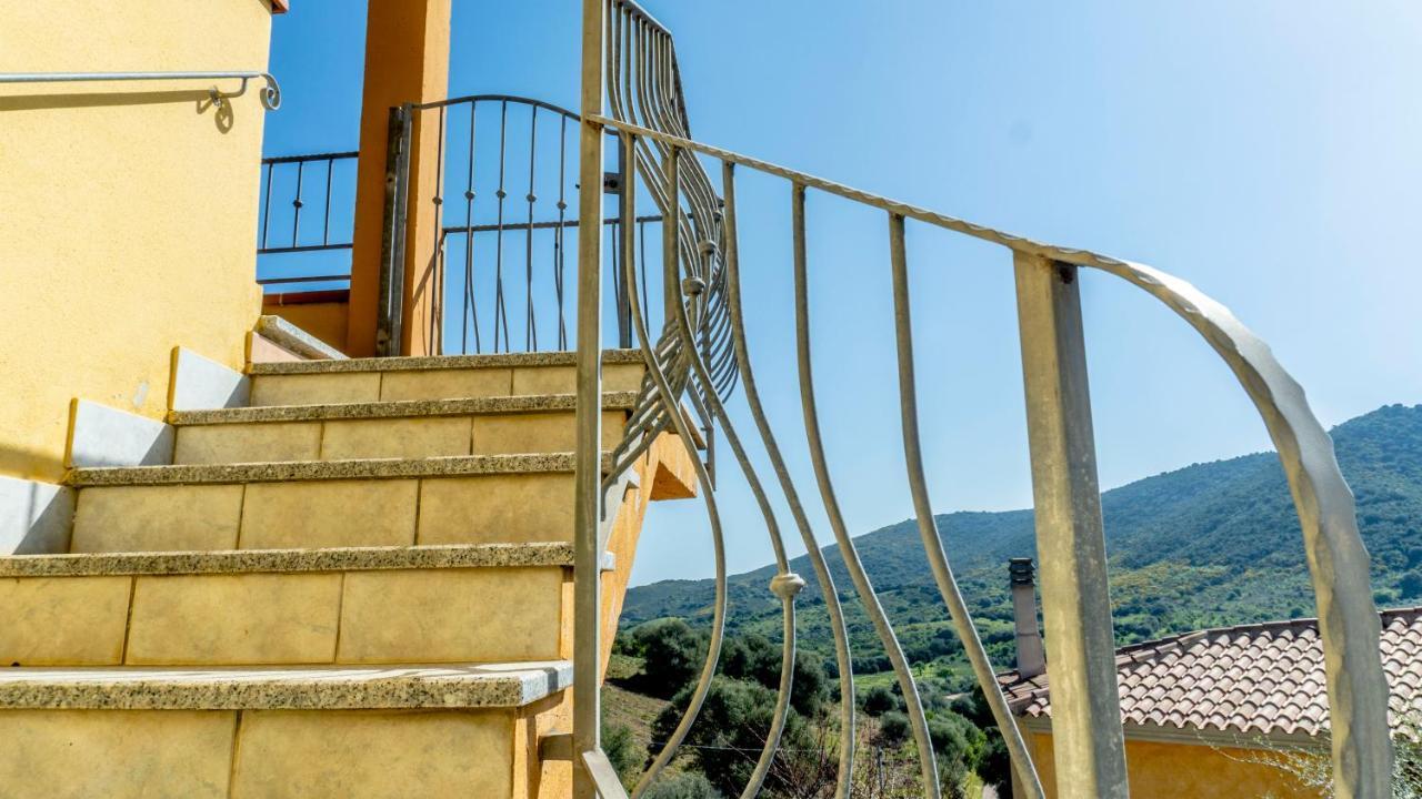 Appartamenti Dodi Lt - Pms Casevacanze Budoni Bagian luar foto