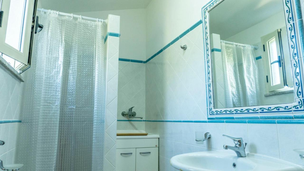 Appartamenti Dodi Lt - Pms Casevacanze Budoni Bagian luar foto