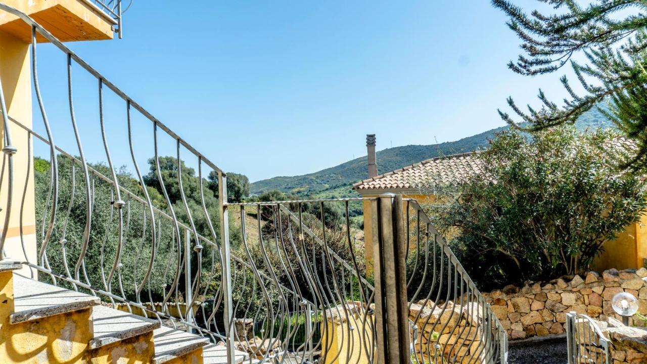 Appartamenti Dodi Lt - Pms Casevacanze Budoni Bagian luar foto